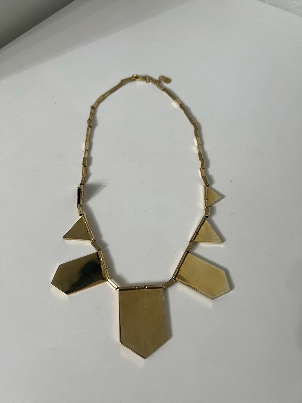 House of Harlow 1960 Gold-Tone Necklace with Olive Green & Amber Inlay - Picture 5 of 6